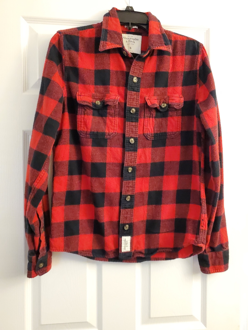 Abercrombie & Fitch Red and Black Buffalo Plaid Button-Down Shirt